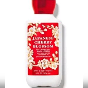Bath & Body Works Japanese Cherry Blossom Moisturizer Lotion - New